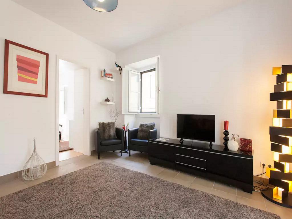 Patio Alfama Apartment Lisbon Luaran gambar